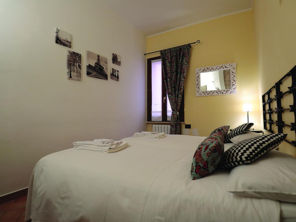 Residenza Raffaello Ξενοδοχείο Φολίνιο Εξωτερικό φωτογραφία